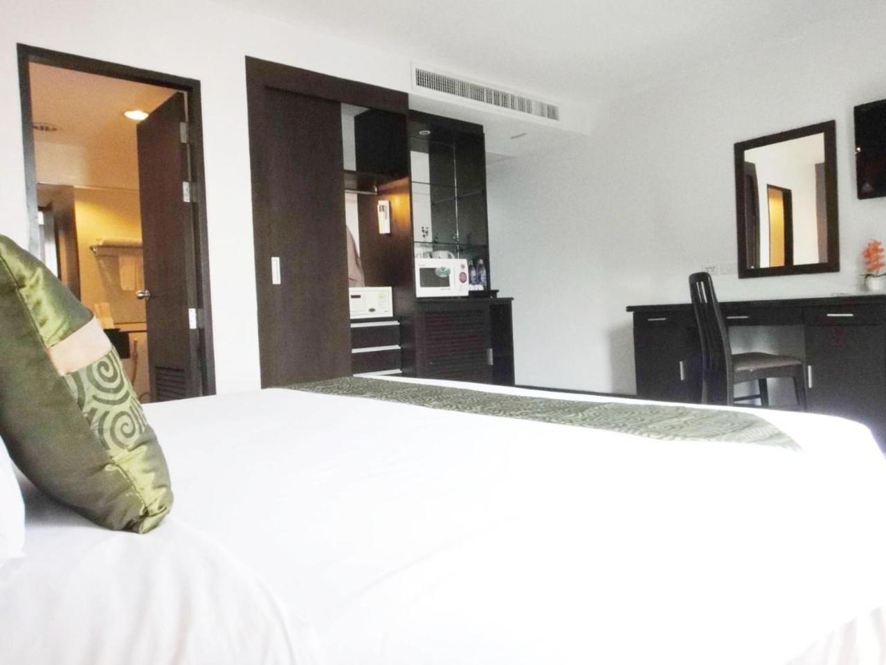 The Patra Hotel - Rama 9 Bangkok Exterior photo