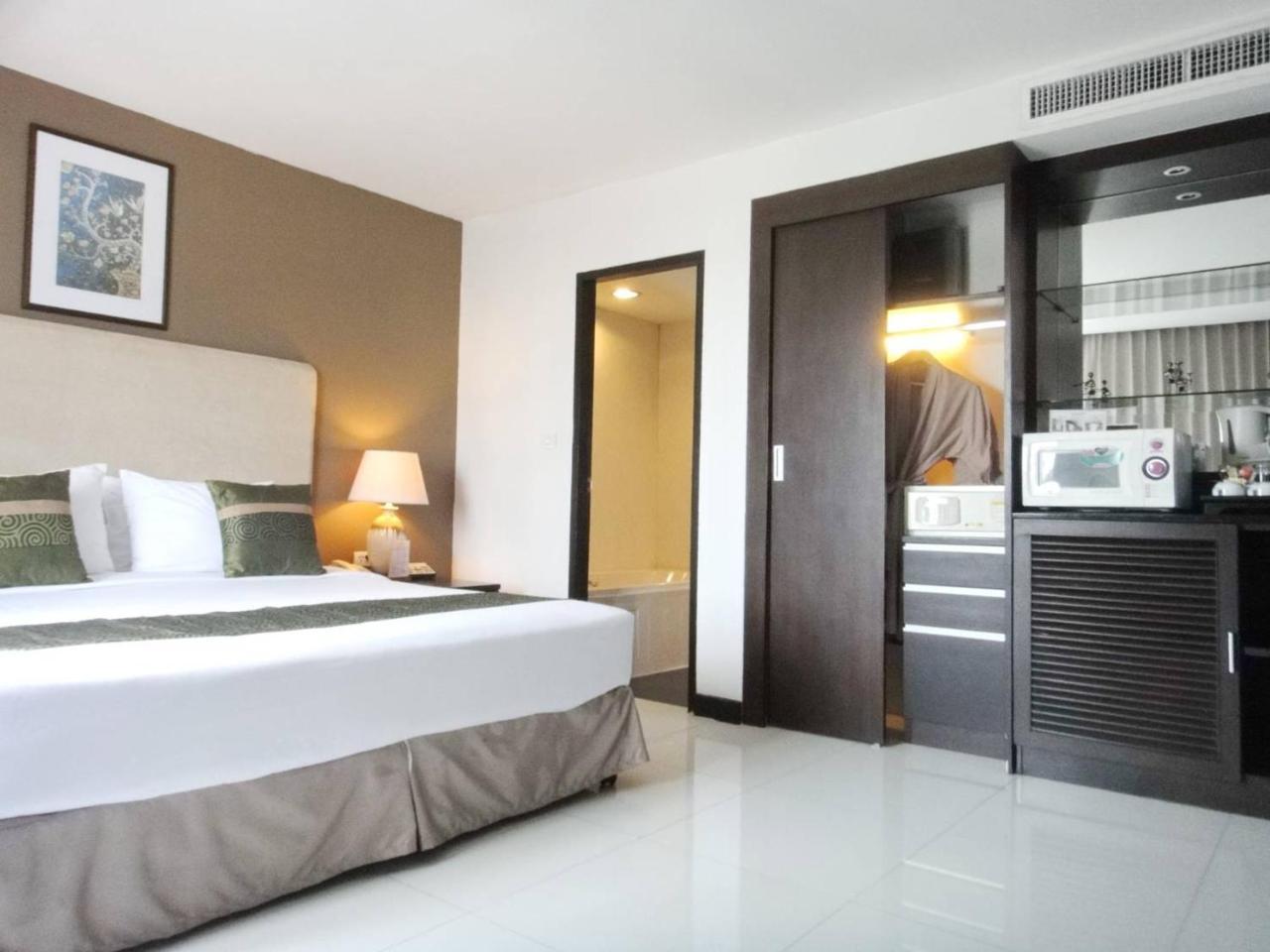 The Patra Hotel - Rama 9 Bangkok Exterior photo